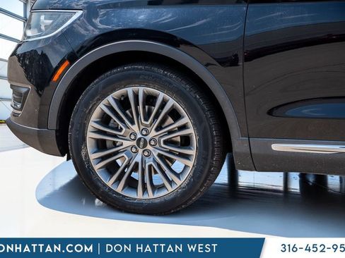 Used 2018 Lincoln MKX Reserve w/ Lincoln MKX Climate Package FWD image 27