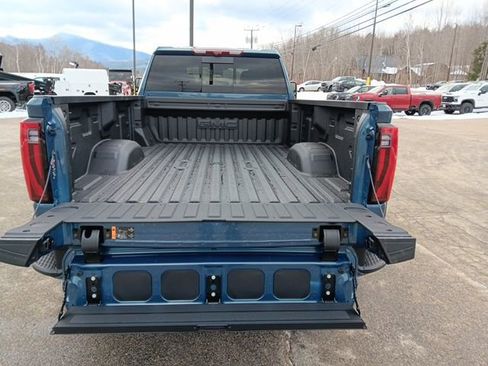 New 2026 GMC Sierra 3500 Denali w/ Denali Reserve Package AWD/4WD image 26