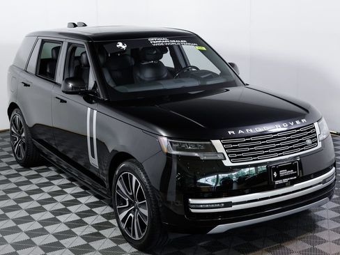 Used 2025 Land Rover Range Rover Long Wheelbase Autobiography AWD/4WD image 10