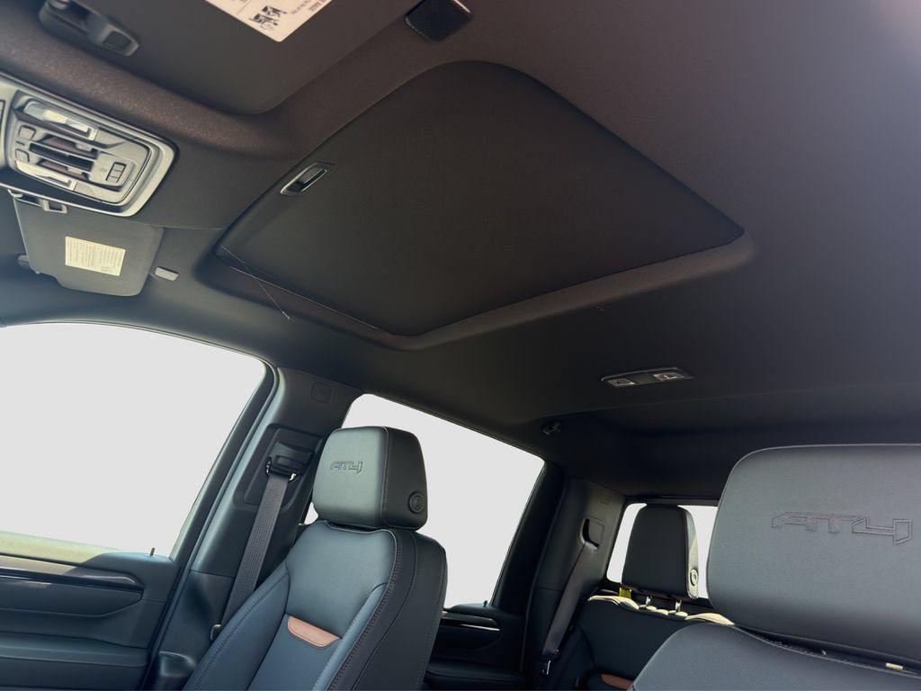 New 2026 GMC Sierra 2500 AT4 w/ AT4 Premium Plus Package AWD/4WD image 24