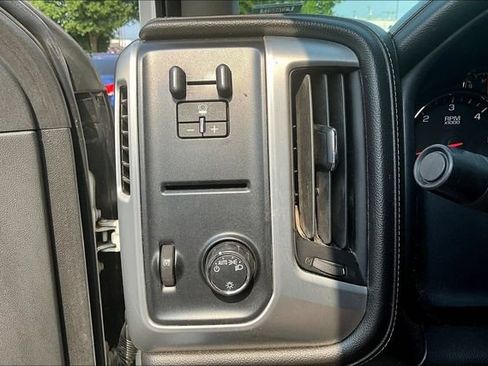 Used 2015 GMC Sierra 2500 SLE RWD image 14