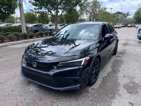 Used 2024 Honda Civic Sport image 2