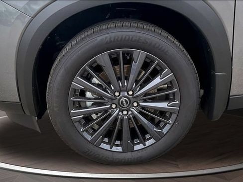 New 2026 Nissan Pathfinder SL w/ SL Premium Package FWD image 12