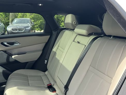Used 2023 Land Rover Range Rover Velar R-Dynamic S AWD/4WD image 32