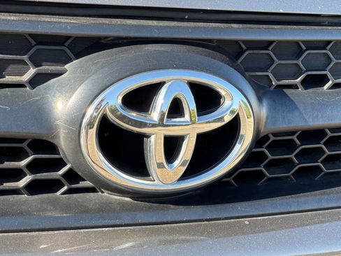 Used 2010 Toyota RAV4 4WD image 44