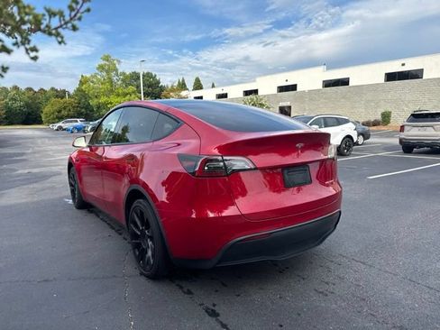 Used 2021 Tesla Model Y Long Range AWD/4WD image 3