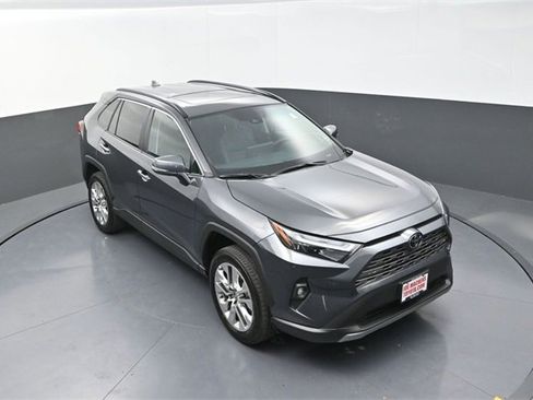 Certified 2025 Toyota RAV4 Limited image 19