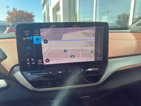 Used 2021 Volkswagen ID.4 Pro S w/ Gradient Package image 12