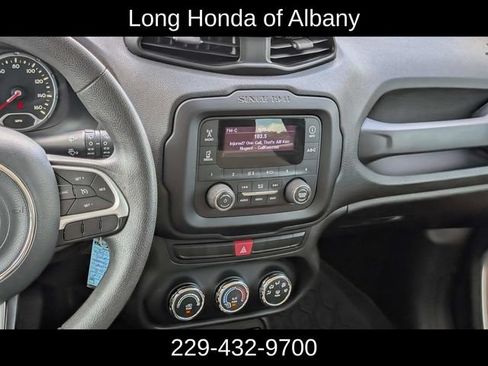 Used 2015 Jeep Renegade Sport w/ Power & Air Group FWD image 19