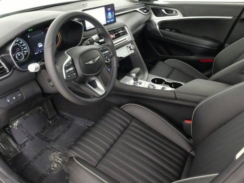 Used 2026 Genesis G70 2.5T Prestige image 27