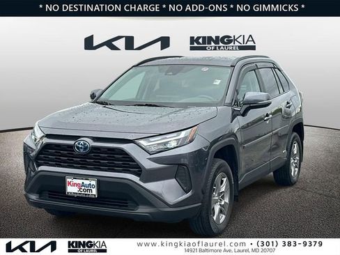 Used 2024 Toyota RAV4 XLE AWD/4WD image 26