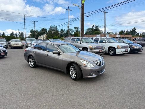 Used 2011 INFINITI G37 x Sedan w/ Premium Pkg image 5