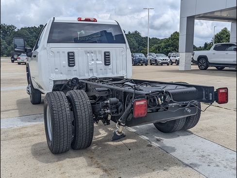 New 2026 GMC Sierra 3500 Pro w/ Convenience Package AWD/4WD image 8