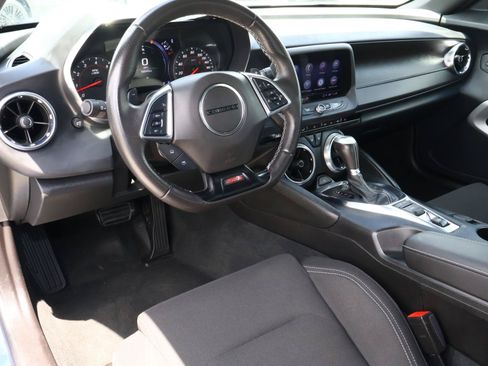 Used 2023 Chevrolet Camaro SS RWD image 9