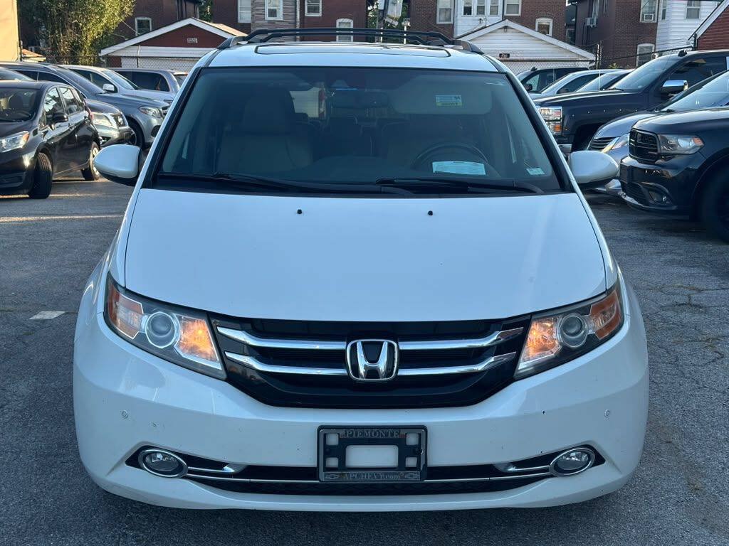 Used 2014 Honda Odyssey Touring image 2
