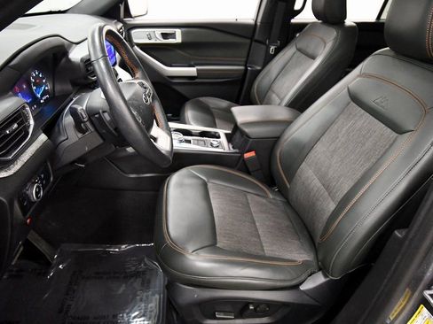 Used 2024 Ford Explorer Timberline w/ Timberline Technology Package image 15