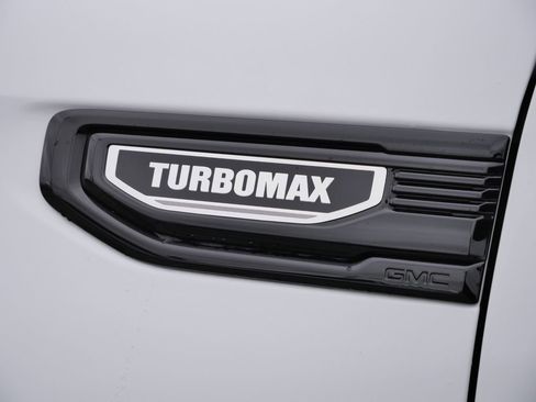 New 2026 GMC Sierra 1500 Pro w/ Pro Value Package image 9