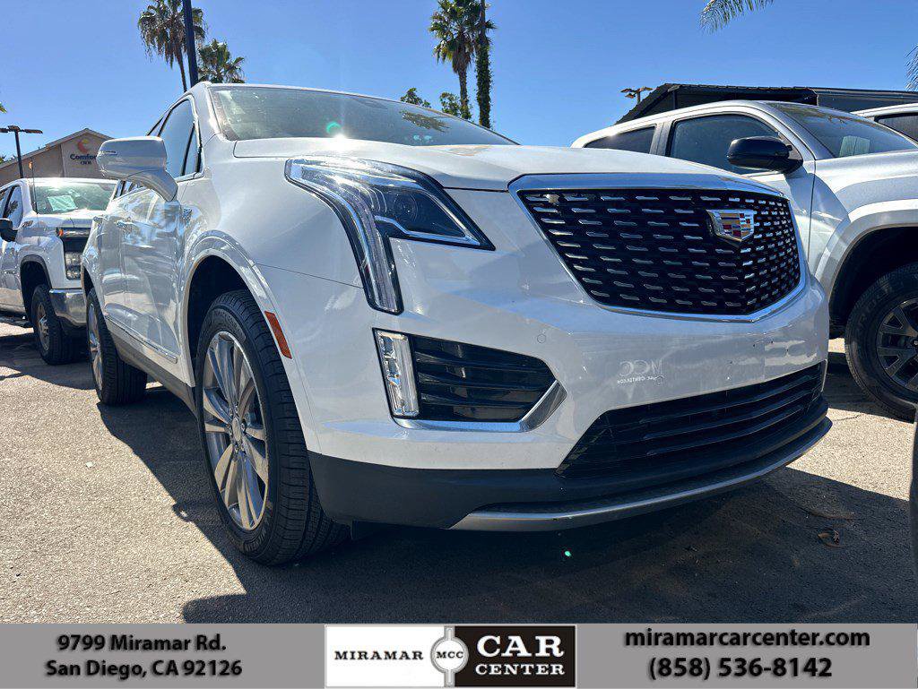 Used 2025 Cadillac XT5 Premium Luxury FWD image 1