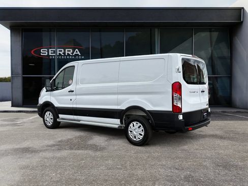 Used 2025 Ford Transit 250 Low Roof w/ Exterior Upgrade Package RWD image 3