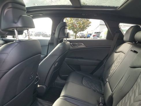 Certified 2024 Kia Sportage X-Pro Prestige AWD/4WD image 9