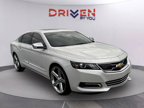 Used 2019 Chevrolet Impala Premier w/ Premier Confidence Package FWD image 2