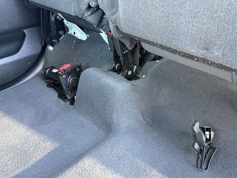 Used 2021 Chevrolet Silverado 2500 LT w/ Z71 Off-Road Package image 28