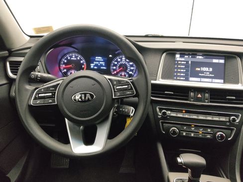 Used 2020 Kia Optima LX image 22