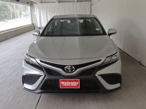 Certified 2024 Toyota Camry SE w/ Cold Weather Package AWD/4WD image 4