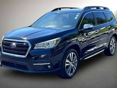 Used 2021 Subaru Ascent Touring AWD/4WD image 3
