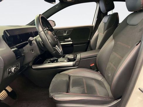 Certified 2023 Mercedes-Benz GLA 250 4MATIC image 18