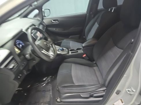 Used 2018 Nissan Leaf S w/ S Charge Package image 16