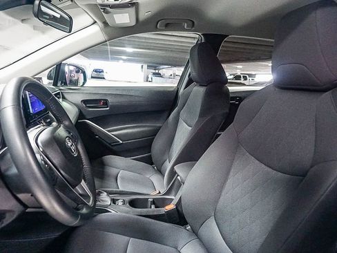 Certified 2025 Toyota Corolla Cross LE FWD image 19