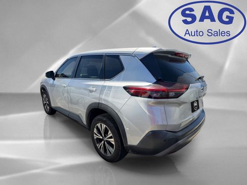 Used 2021 Nissan Rogue SV FWD image 4