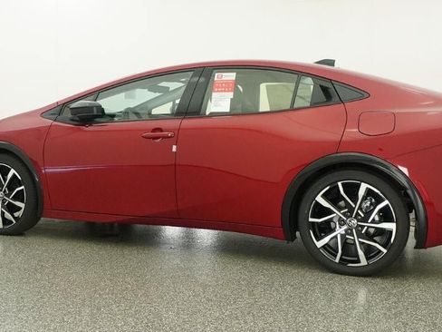 New 2026 Toyota Prius Plug-In Hybrid FWD image 20