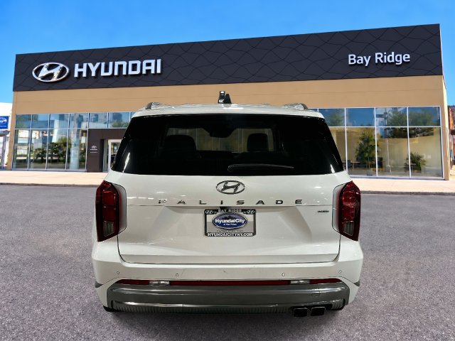 Used 2024 Hyundai Palisade Calligraphy AWD/4WD image 5