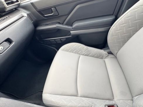 Used 2024 Toyota Tacoma SR5 AWD/4WD image 21