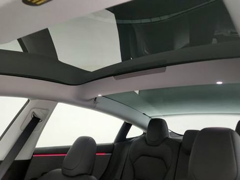 Used 2025 Tesla Model 3 RWD image 76