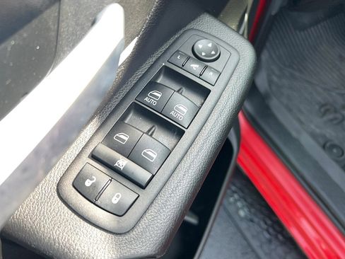 Used 2023 RAM 1500 Big Horn image 14