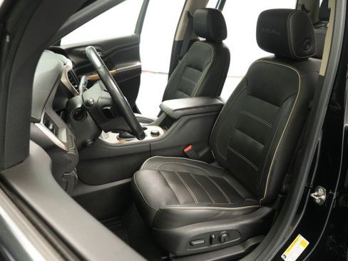 Used 2019 GMC Acadia Denali image 26