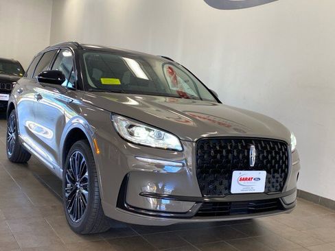 New 2025 Lincoln Corsair Grand Touring w/ Equipment Group 301A image 2