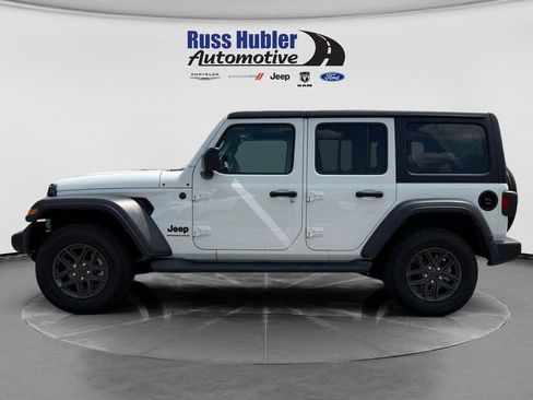 Used 2024 Jeep Wrangler Unlimited Sport AWD/4WD image 2