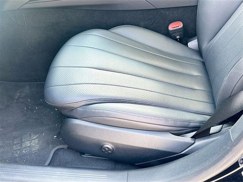 Certified 2025 Mercedes-Benz E 350 Sedan image 20