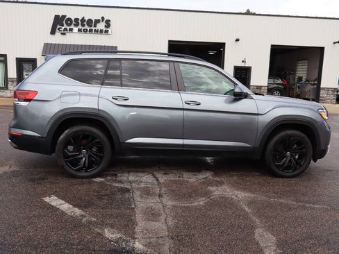 Used 2022 Volkswagen Atlas SE AWD/4WD image 9