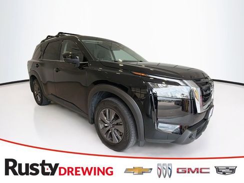 Used 2023 Nissan Pathfinder SV FWD image 1