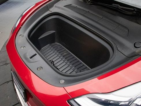 Used 2021 Tesla Model Y Long Range image 29