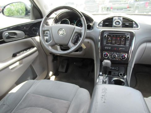 Used 2016 Buick Enclave Convenience FWD image 13