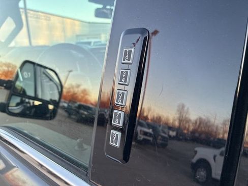 Used 2023 Ford F150 Lariat w/ Equipment Group 502A High image 5