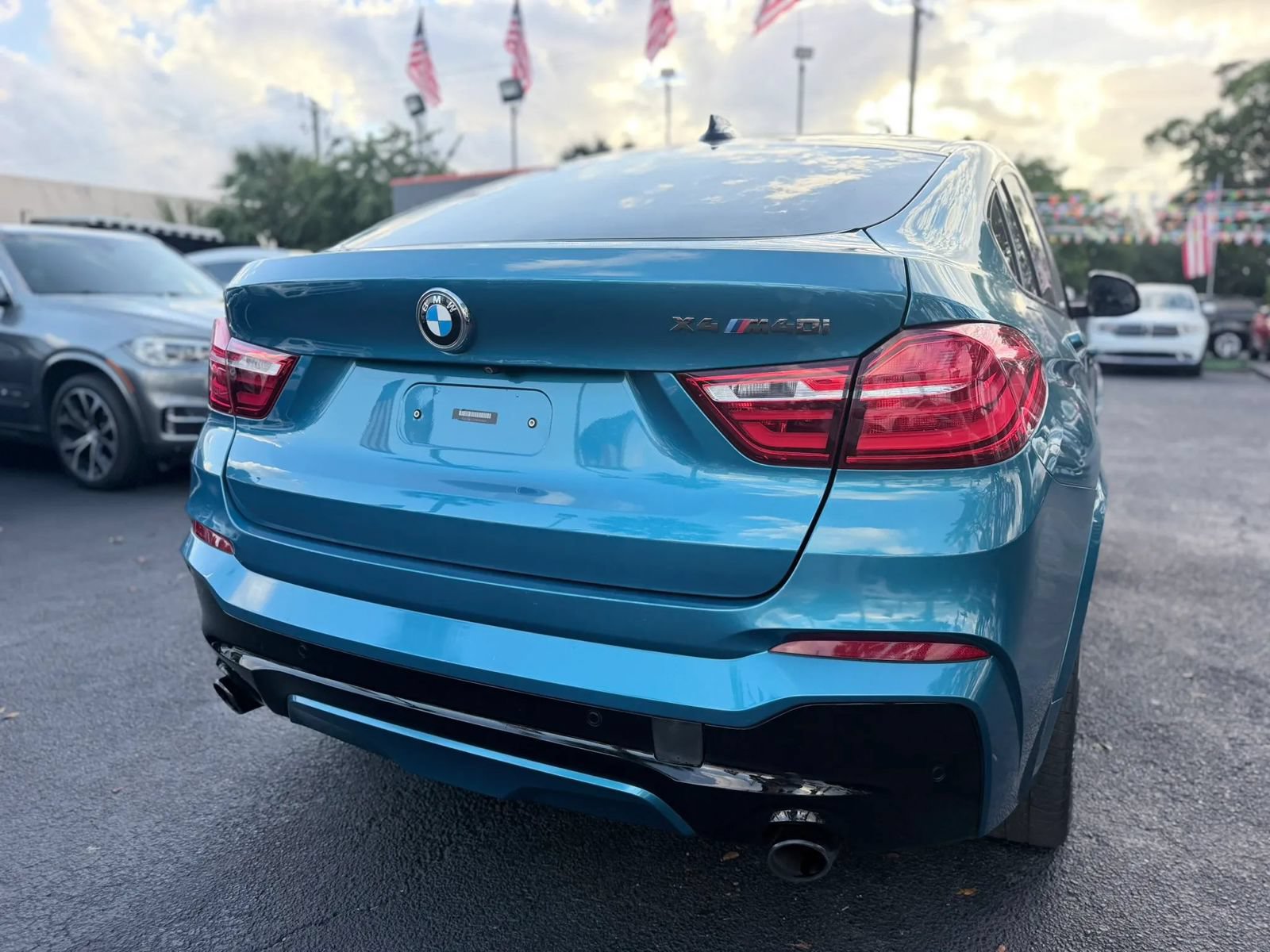 Used 2018 BMW X4 M40i AWD/4WD image 12