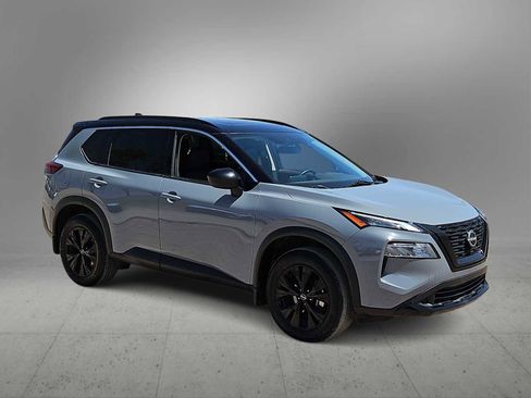 Used 2023 Nissan Rogue SV w/ SV Premium B Package AWD/4WD image 2