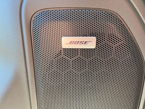 Used 2019 Chevrolet Silverado 1500 High Country w/ Technology Package image 20